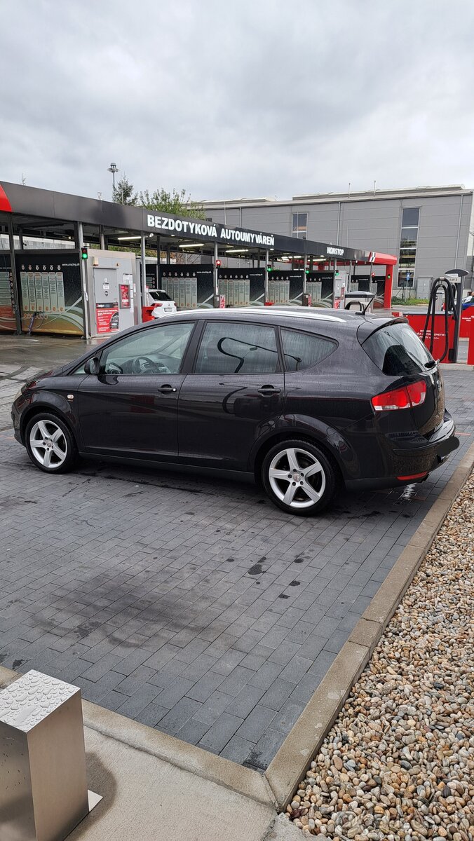 Predám seat altea xl 1.8 tsi 118kw automat dsg 7 stupňový au