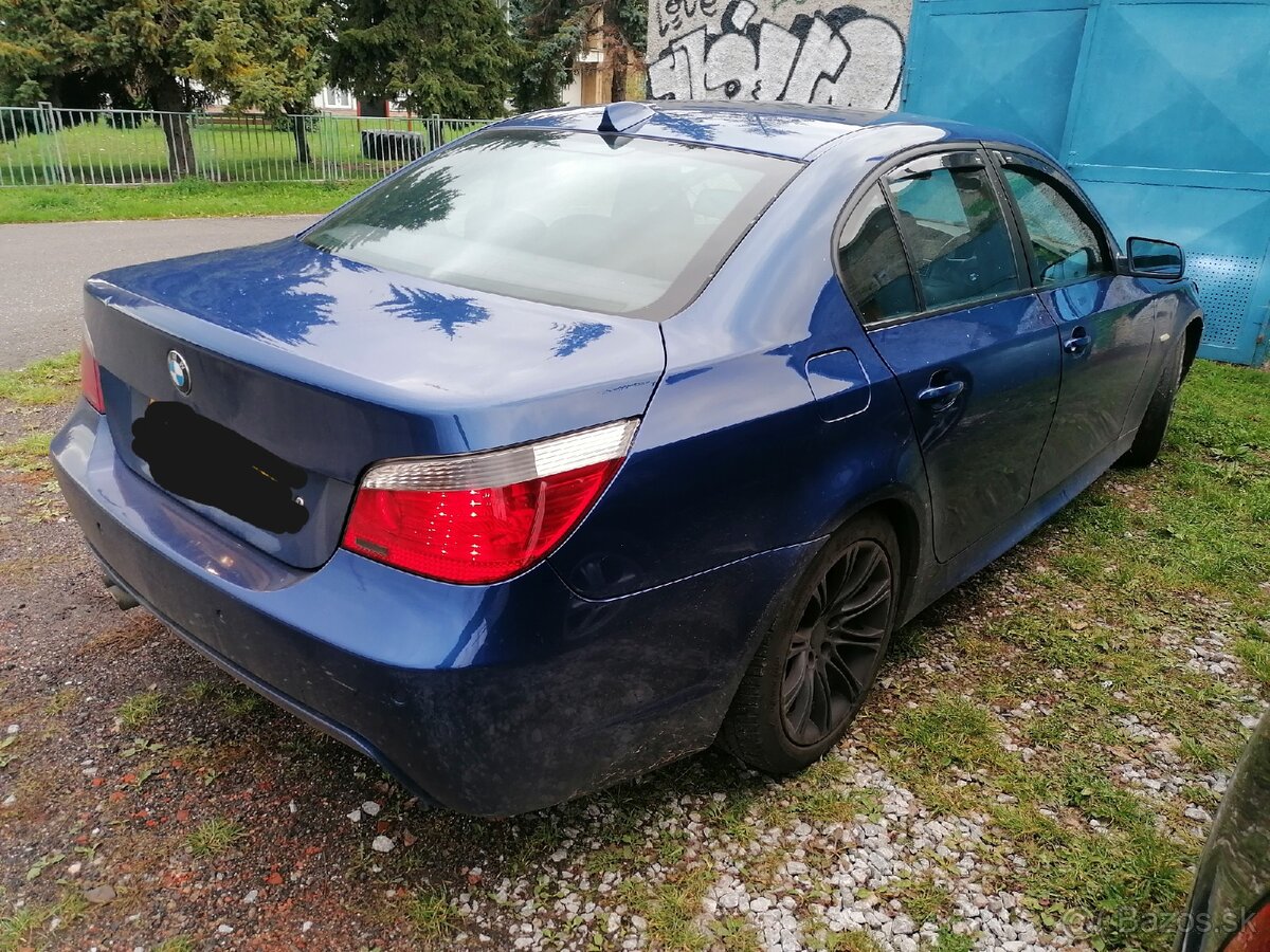 Rozpredám bmw e60 mpaket