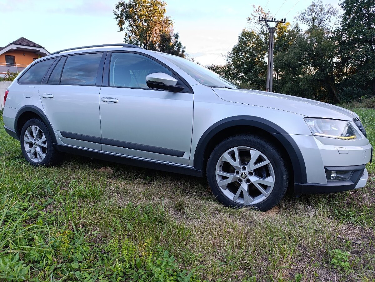 Škoda Octavia 3 Scout 2.0 TDi 110 kw 4x4 Manual, XENONY