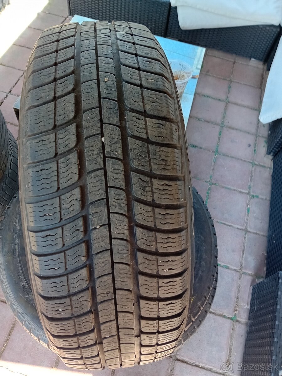 215/65 r16 zimne