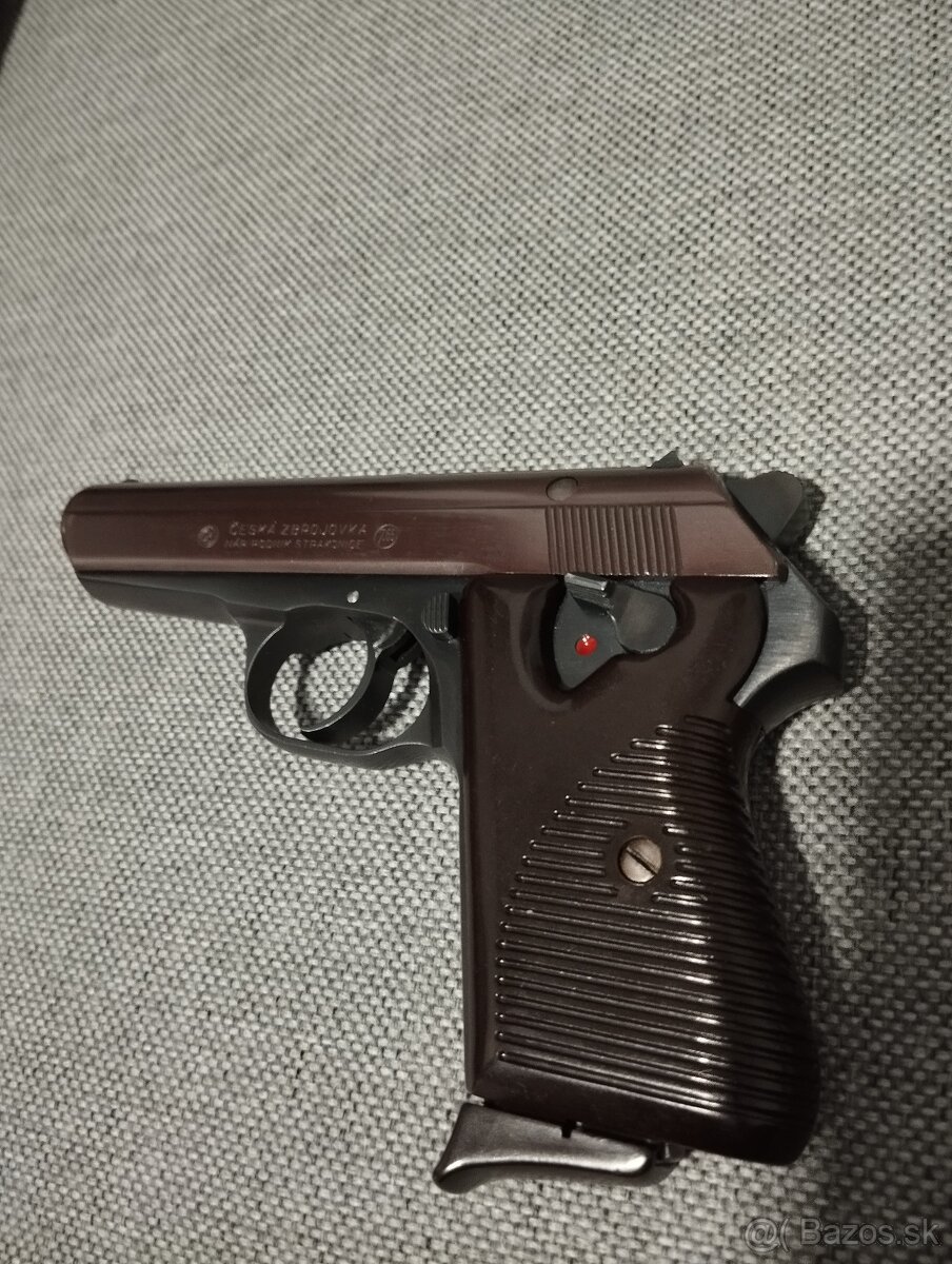 Pistol CZ50 policajna verzia NB50