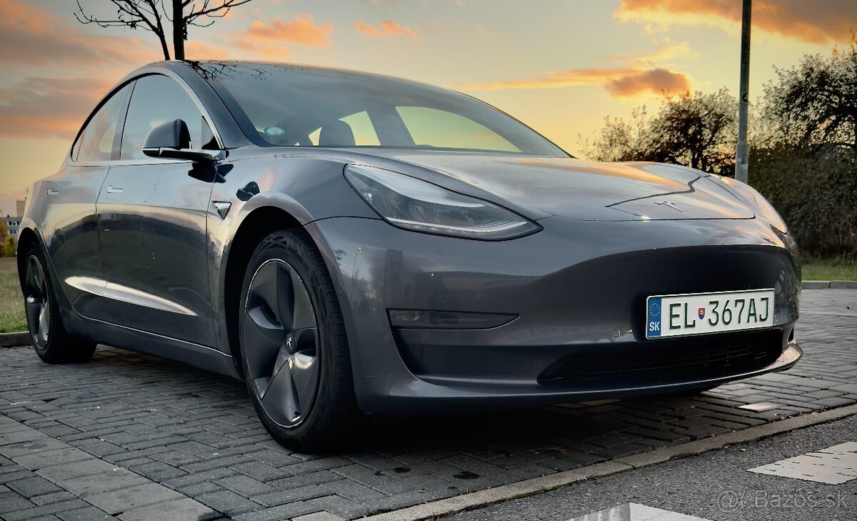 Tesla model 3 AWD Long Range 76 kWh 2020