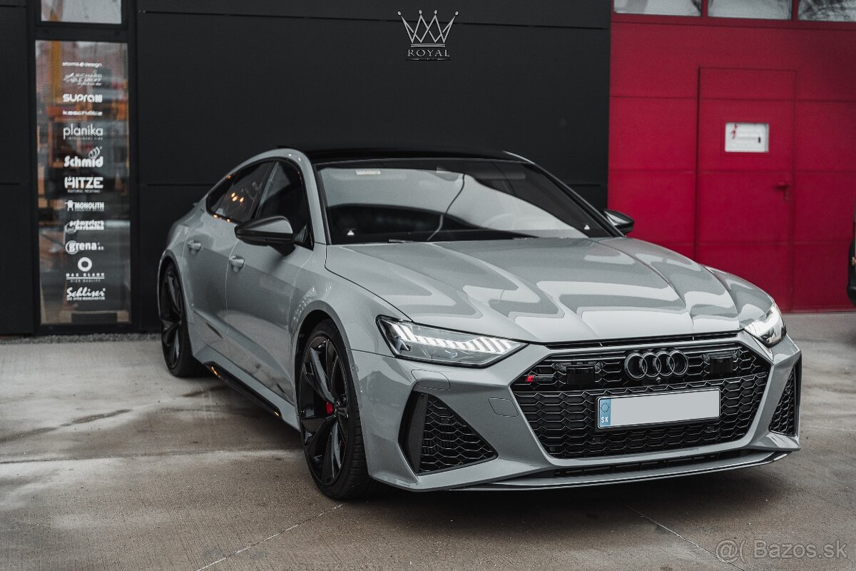 Audi RS7 Carbon paket B&O Carbon-ceramické brzdy DPH