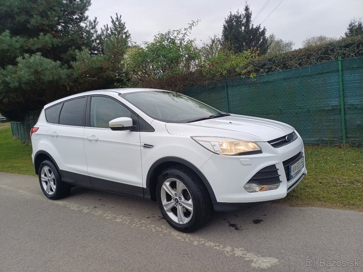 Ford Kuga 1.6  110 kw    ZLAVA 