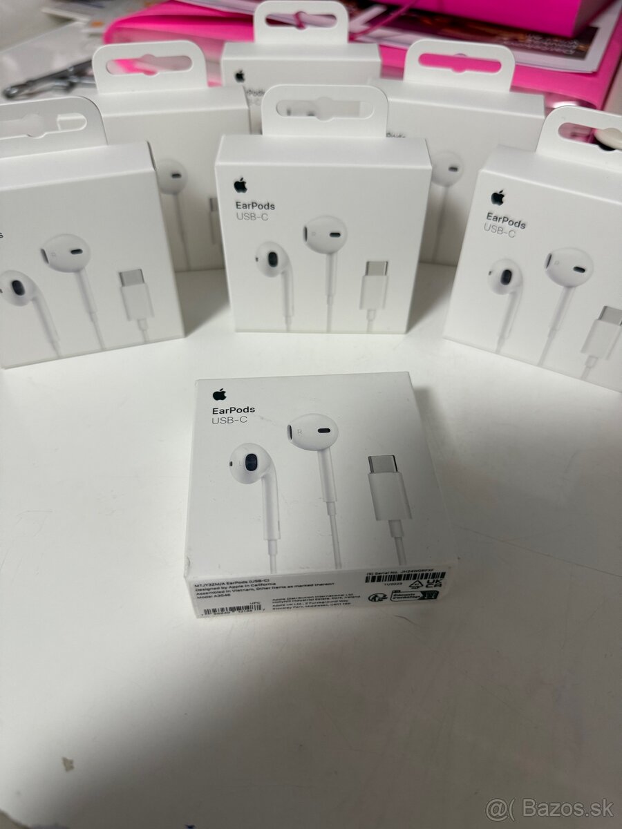 Predám  Apple EarPods  USB C úplne nové