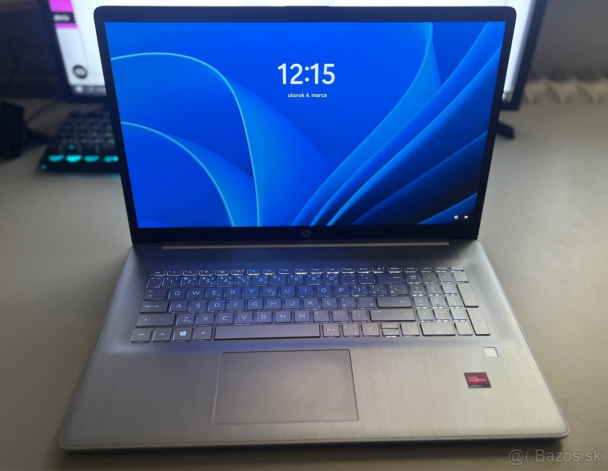 HP notebook 17”