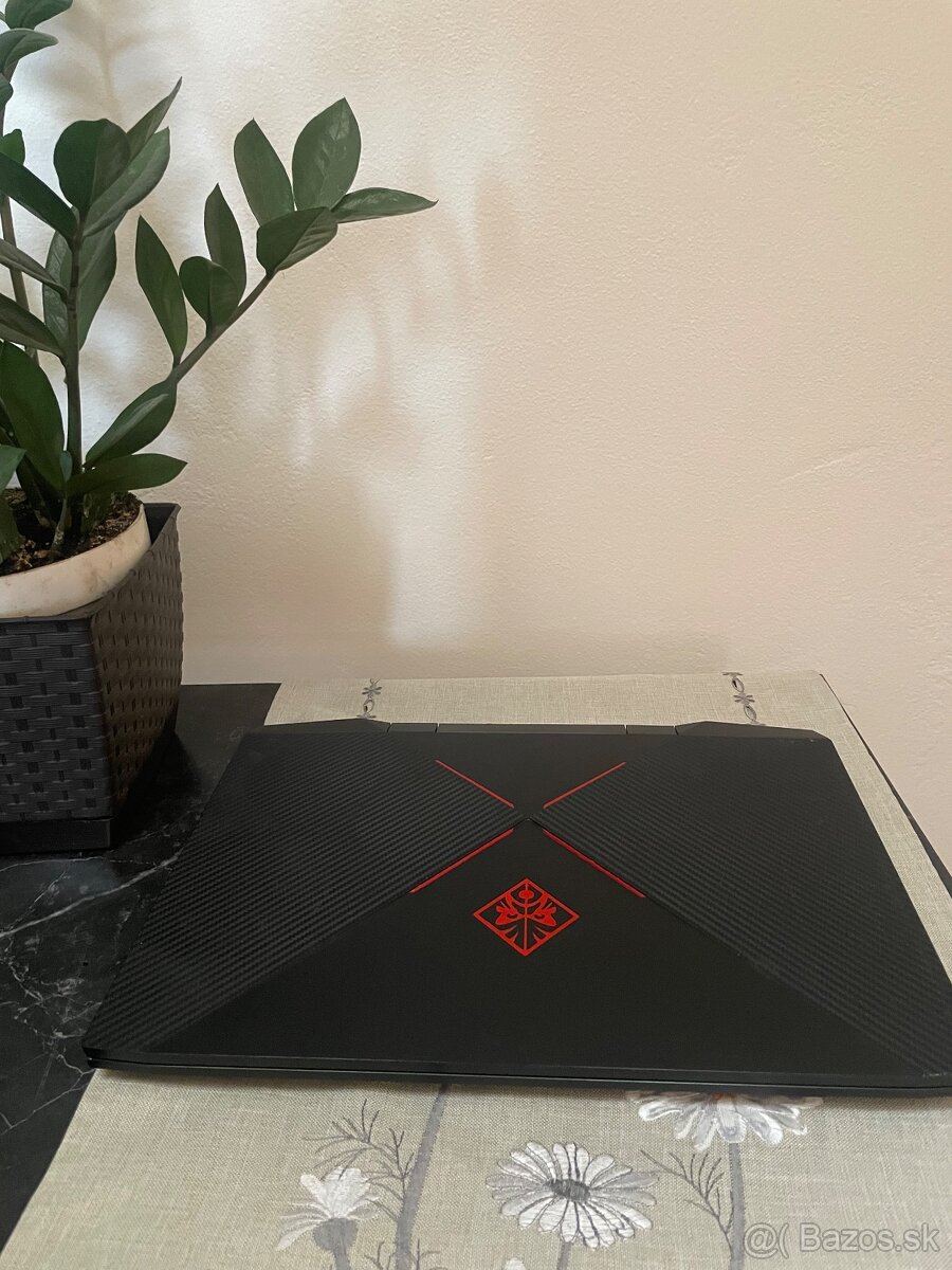 Herný notebook HP OMEN 15-dc0xxx