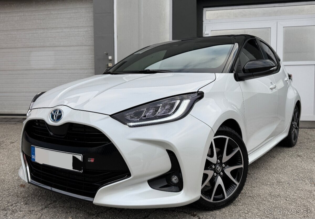 Yaris 1,5 Hybrid 130k e-CVT GR Sport 2022 - Odpočet DPH 46.5