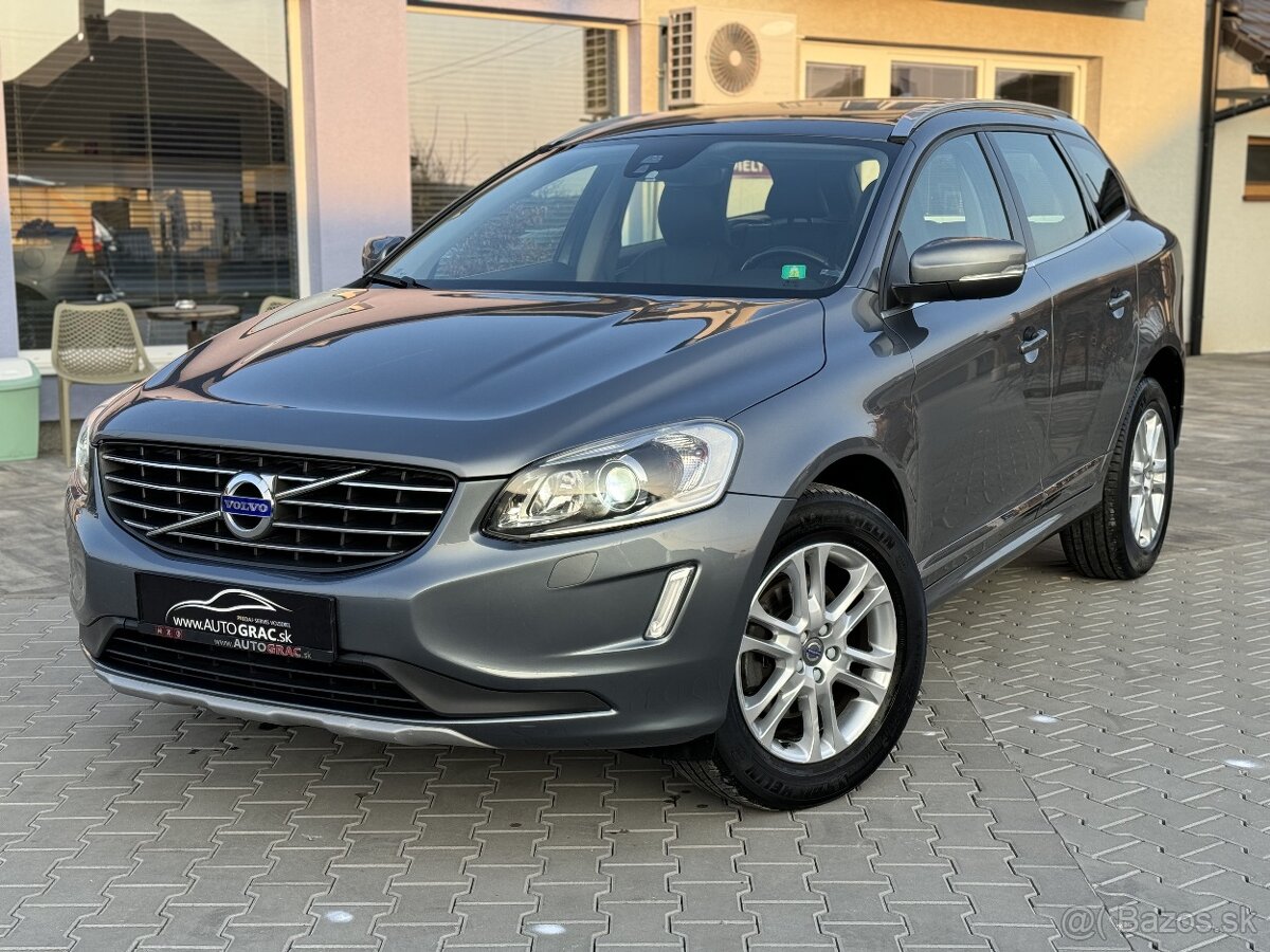 Volvo XC60 D4 2.4L Drive-E Summum Geartronic AWD