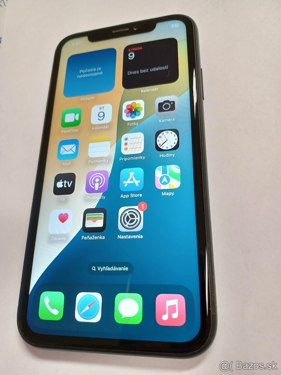 Predám alebo vymením krásny Iphone Xr 64 GB - záruke