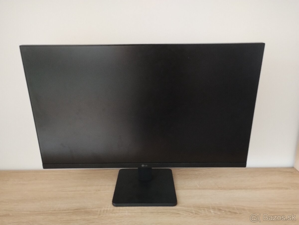 LG Monitor