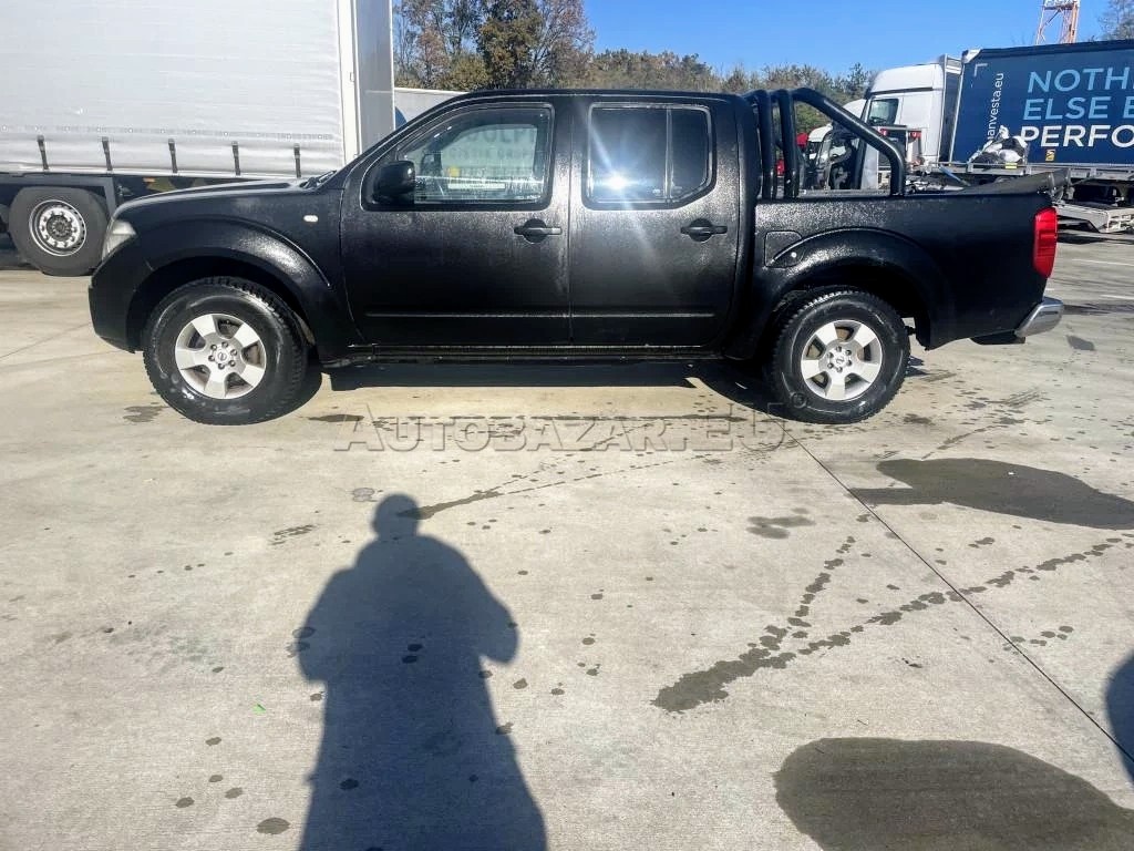 Nissan Navara D40 2.5D 128kW automat