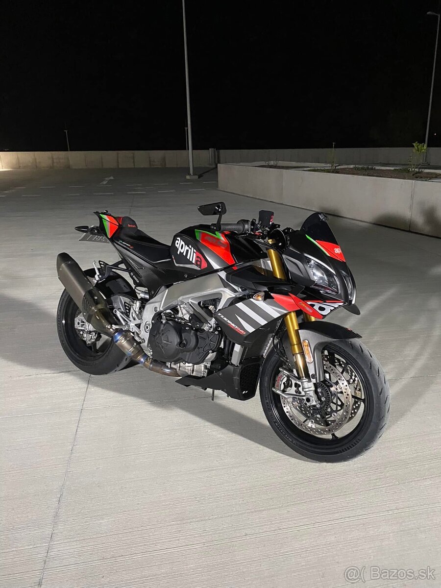 Aprilia Tuono V4 Factory