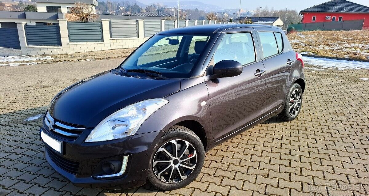 Suzuki Swift 1,2i 69KW Benzín, M5, ELEGANCE, R.V.2017,