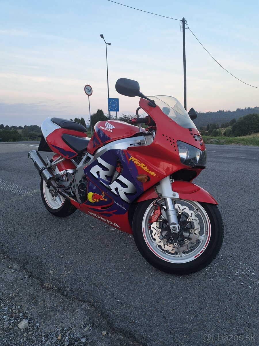 Predám Honda cbr 900