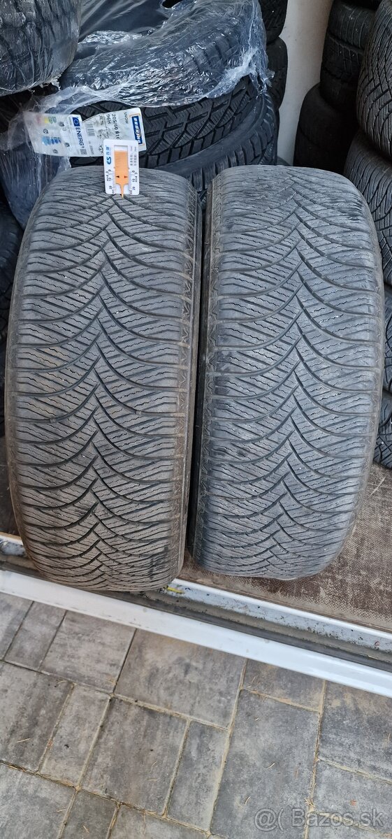 225 / 50 R18 Goodride