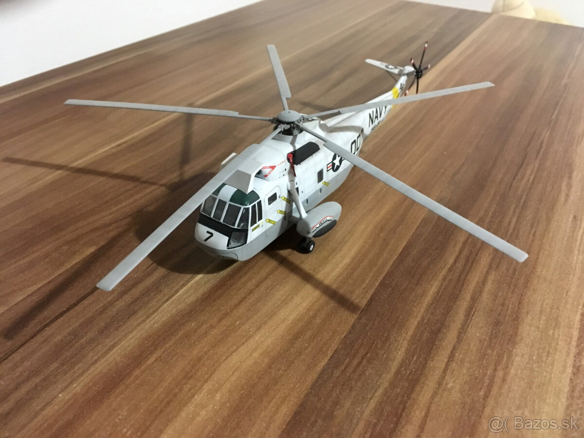 Model vrtuľníka Seaking 1:72