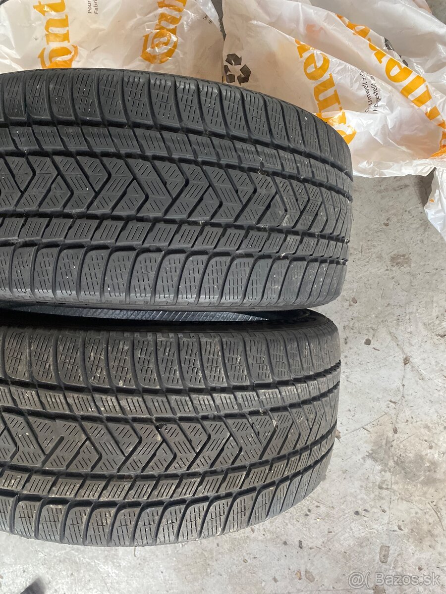 275/40 r21 Pirelli zimne