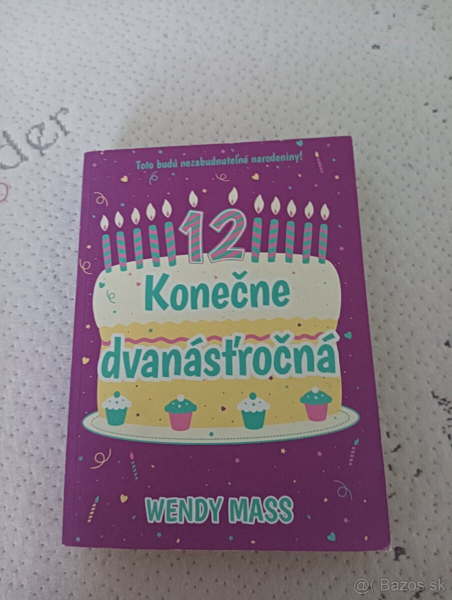 Kniha konecne dvanastrocna