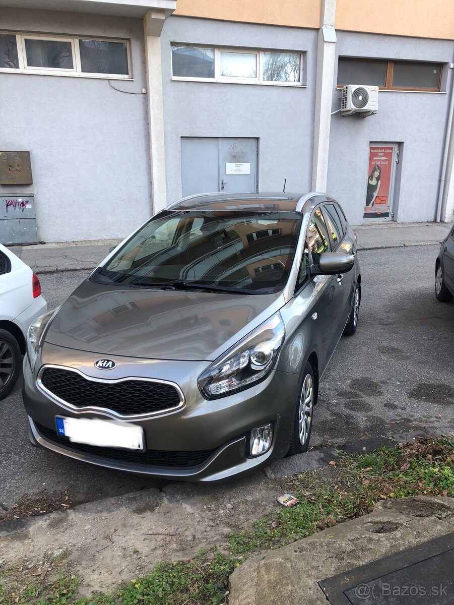 Kia Carens 1.7 CRDi