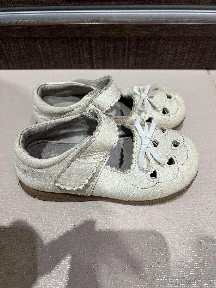 Barefoot sandale