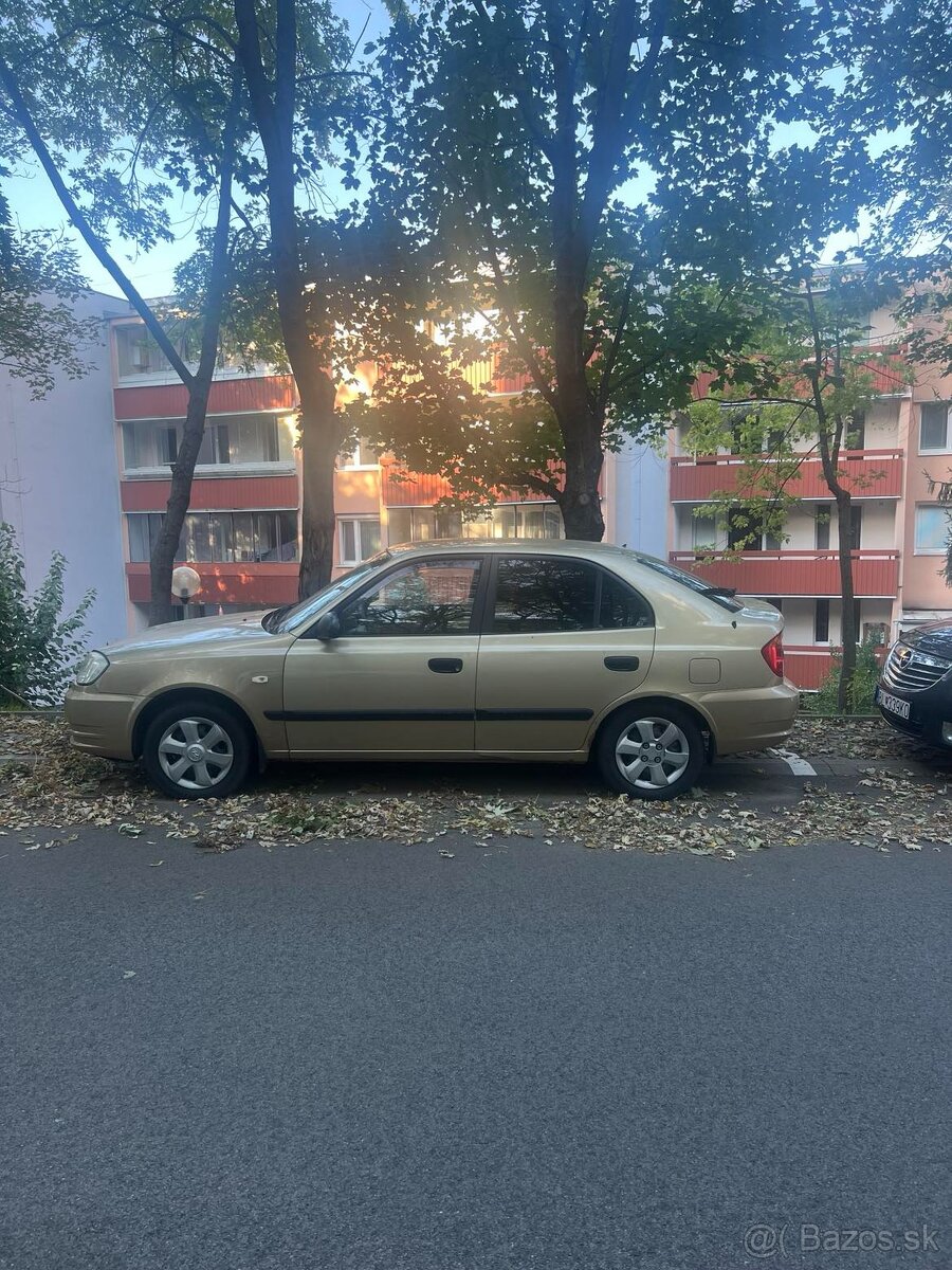 Hyundai Accent r. v. 2005