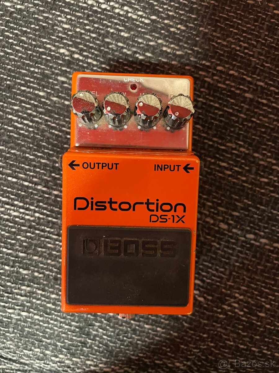 Boss DS-1X