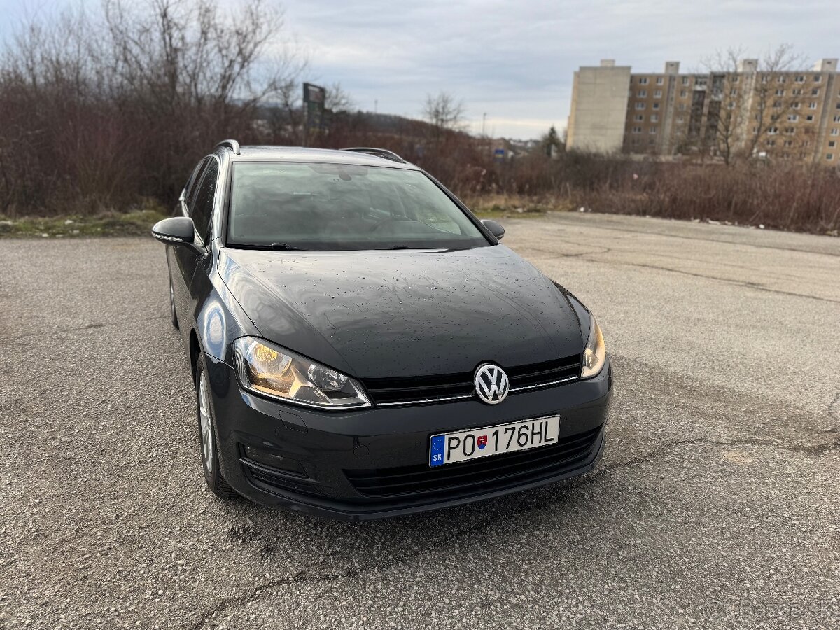 VW Golf 7 Variant DSG (Bluemotion)