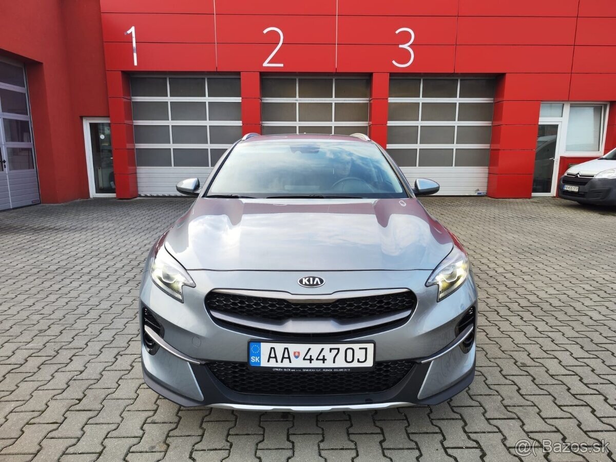 Kia Xceed 1,5T-GDI benzín 117,5 Kw,160 k