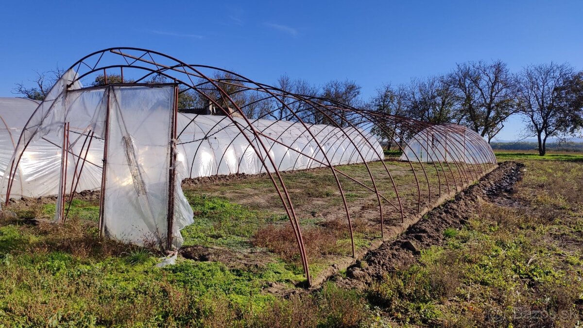 Konštrukcia fóliovníka 8 x 35 m