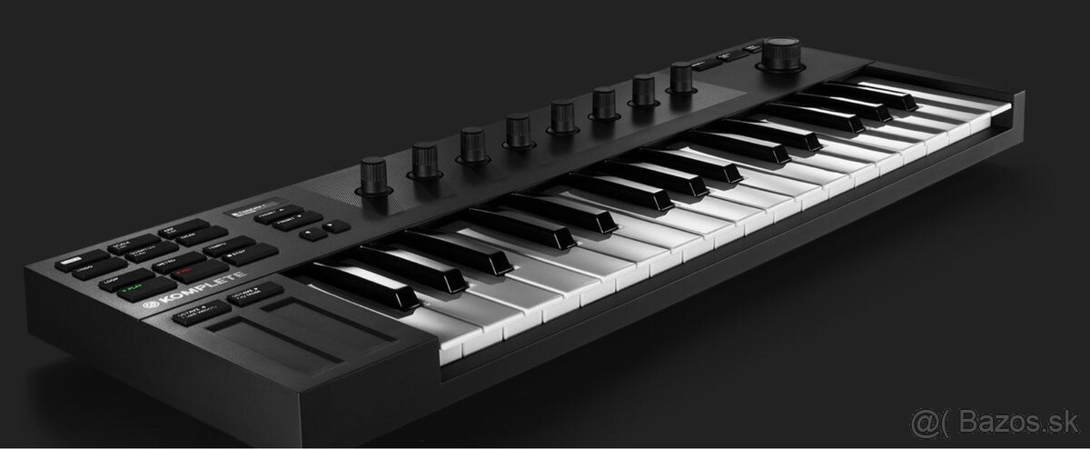 KOMPLETE KONTROL M32