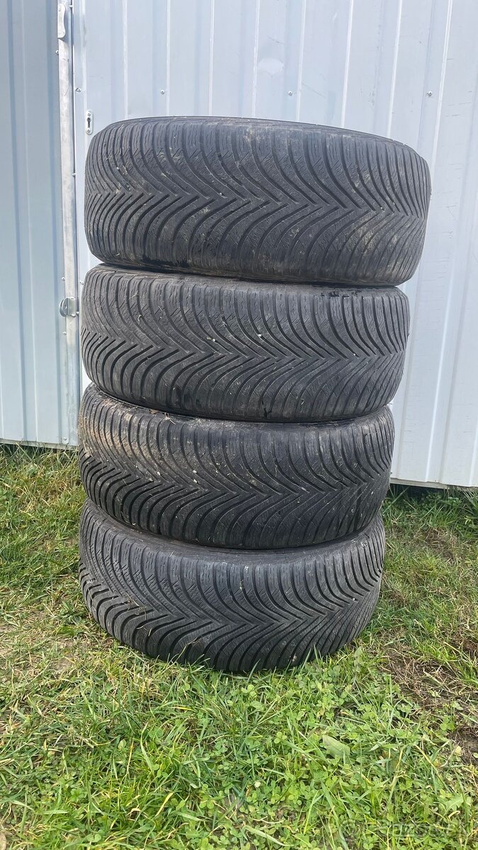 Zimne Michelin alpin 5 225/50 R17