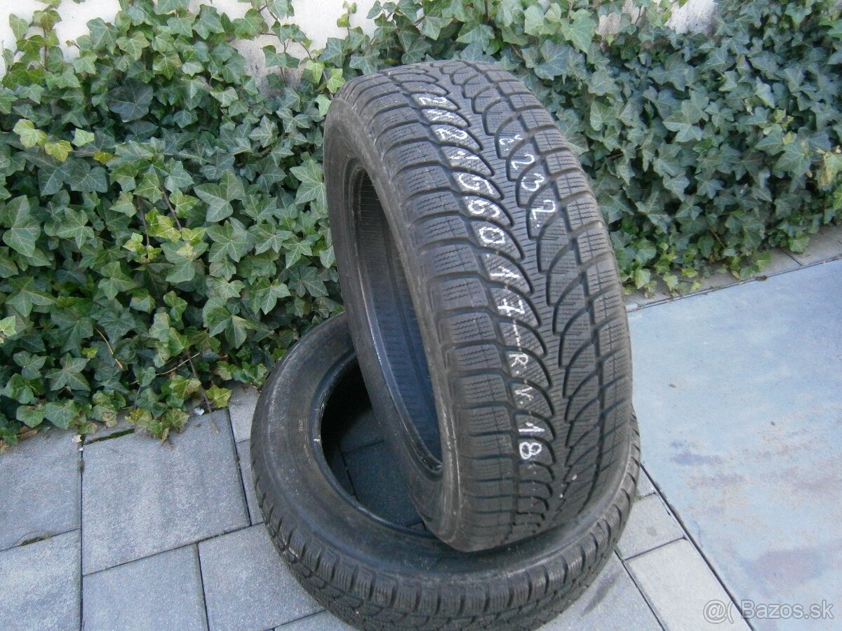 Predám 2x zimné pneu Bridgestone 215/60 R17 96H