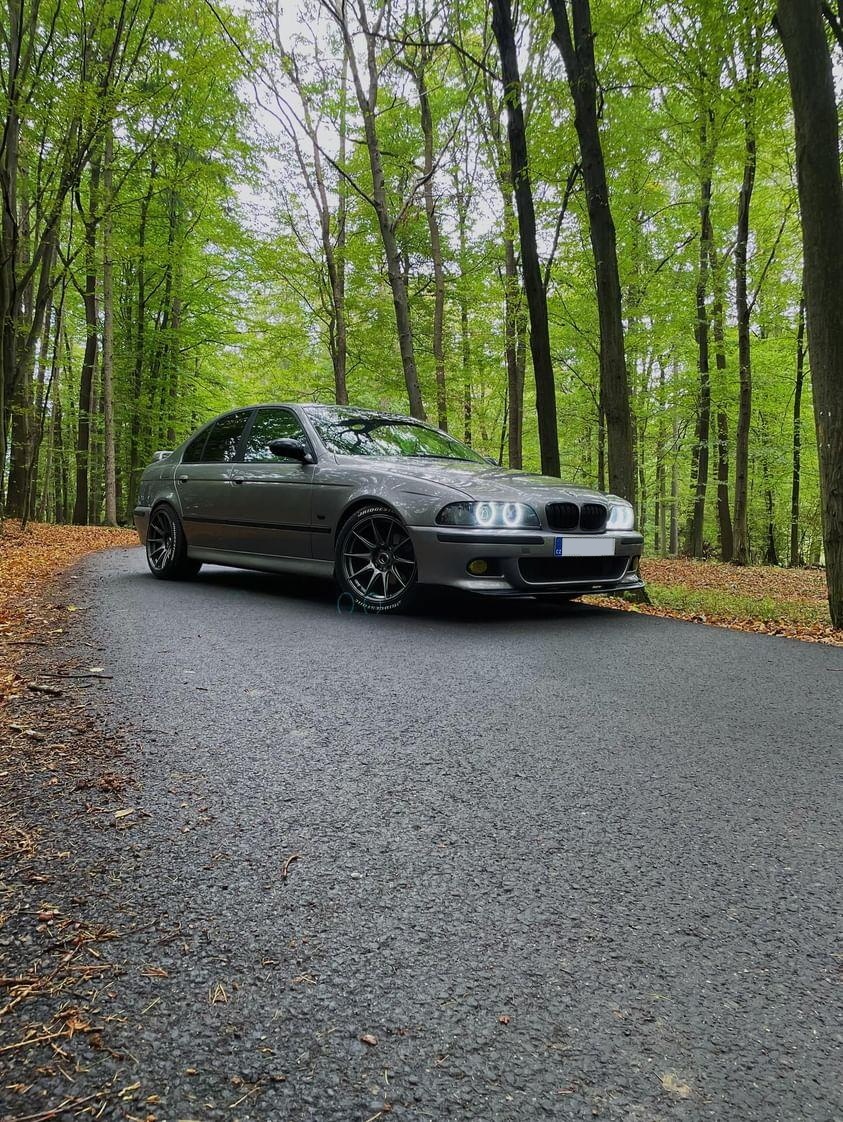 BMW E39 528iA mpaket