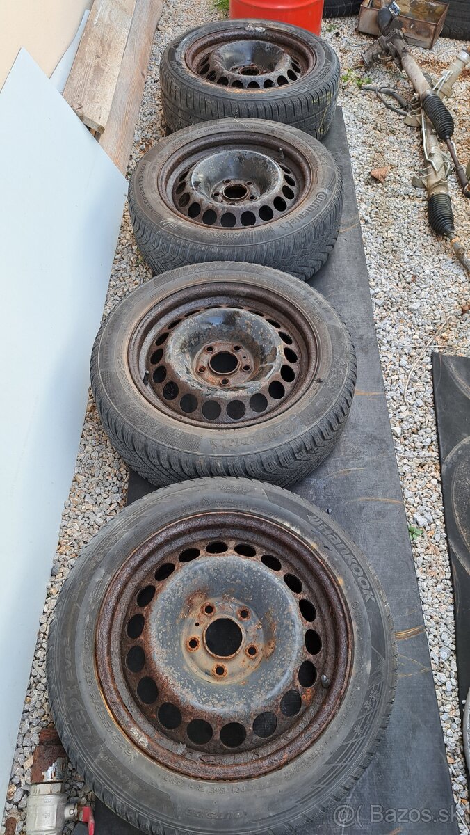 Predám zimnú sadu kolies 205/55R16, rozteč 5x112 Audi