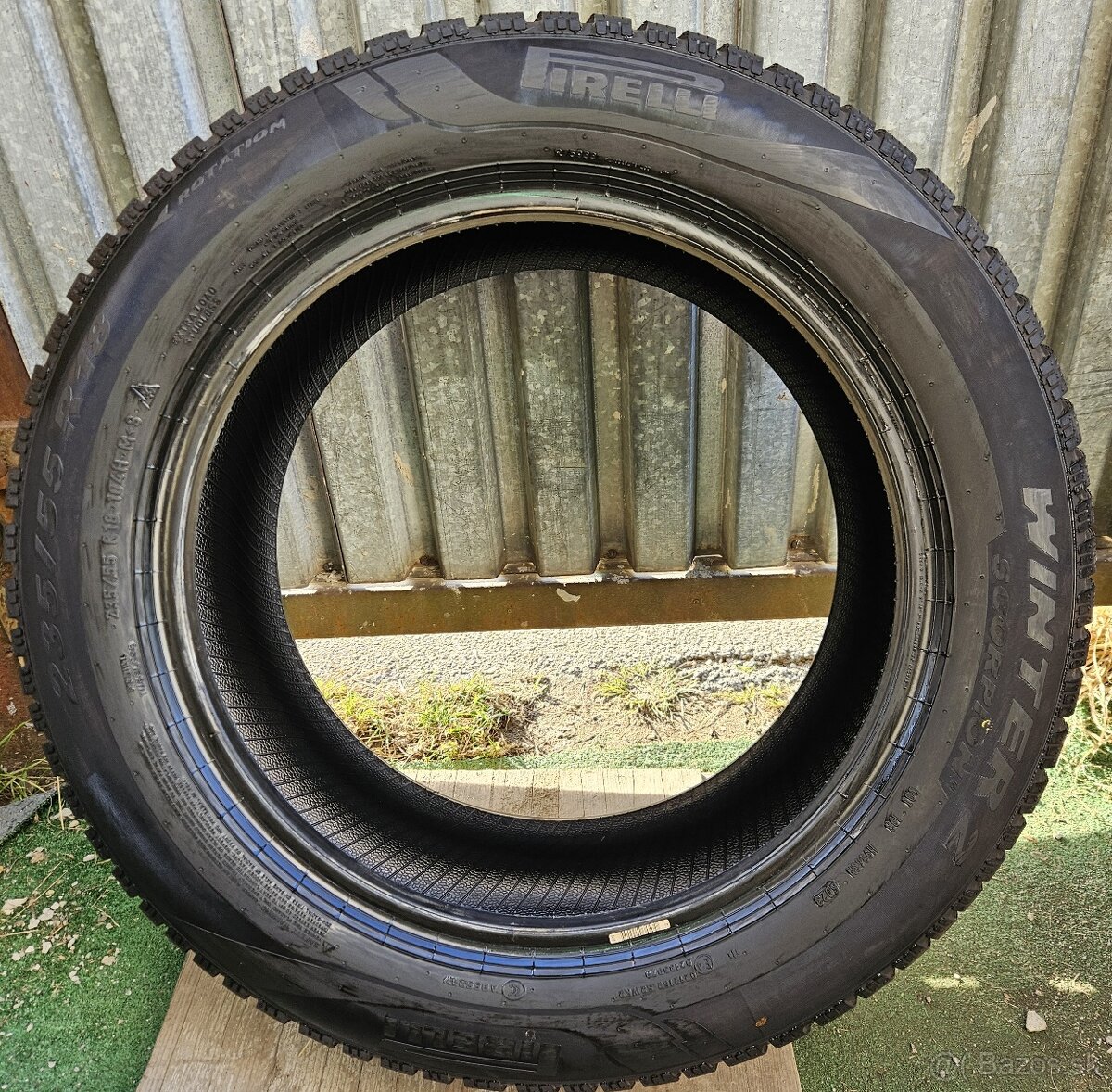 Špičkové zimné pneu Pirelli Winter Scorpion - 235/55 r18