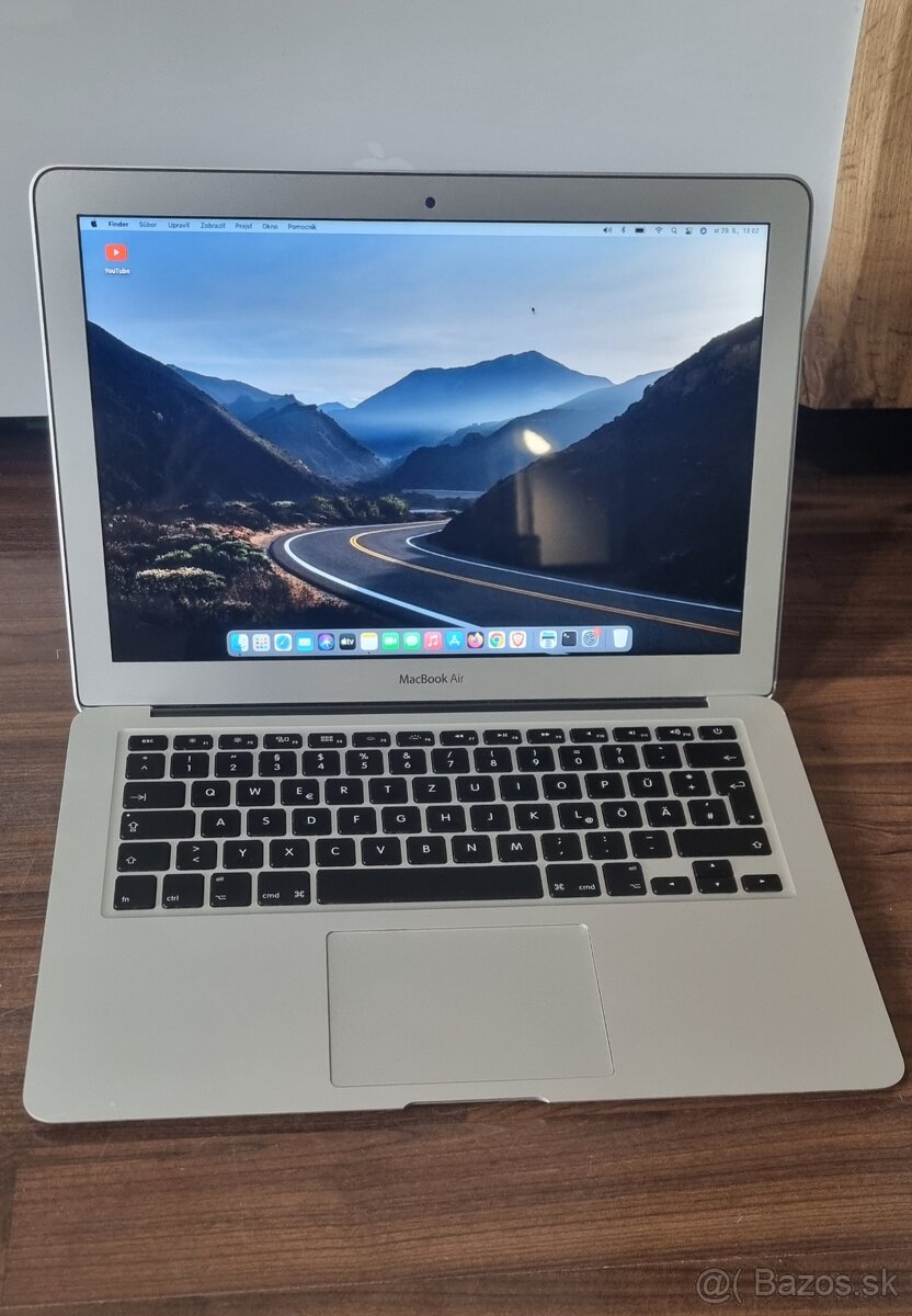 MACBOOK AIR 13"