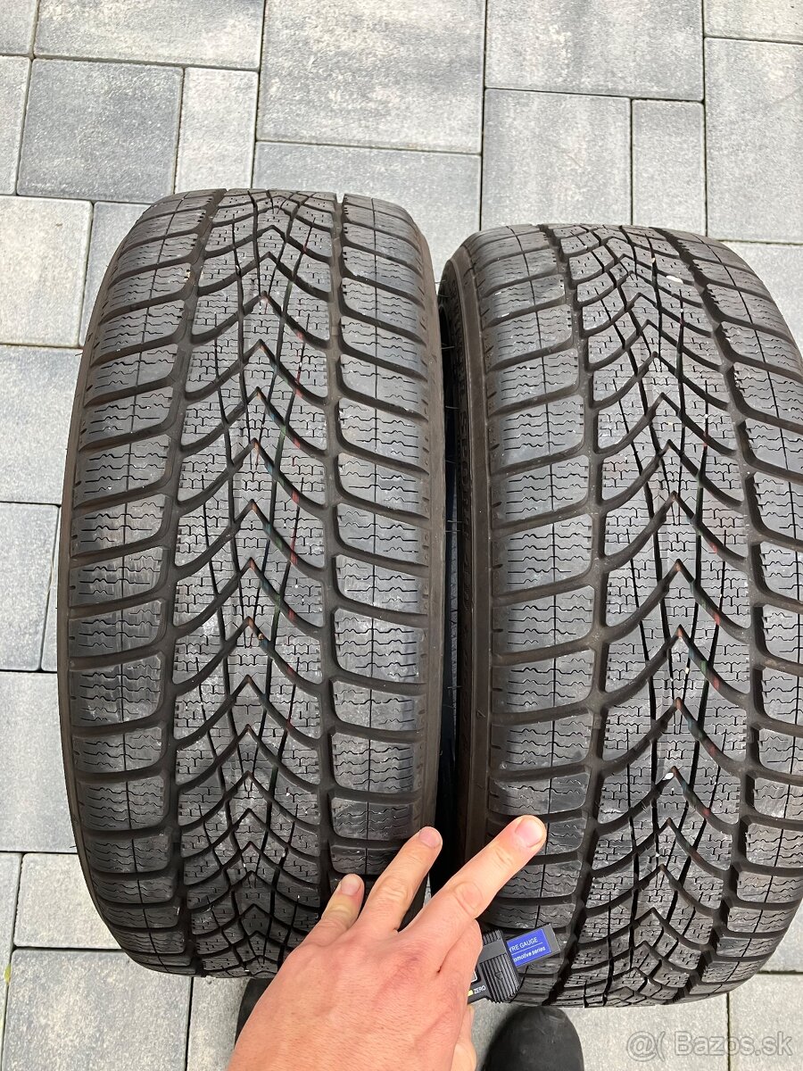 Dunlop 205/45 R17 zimné RFT