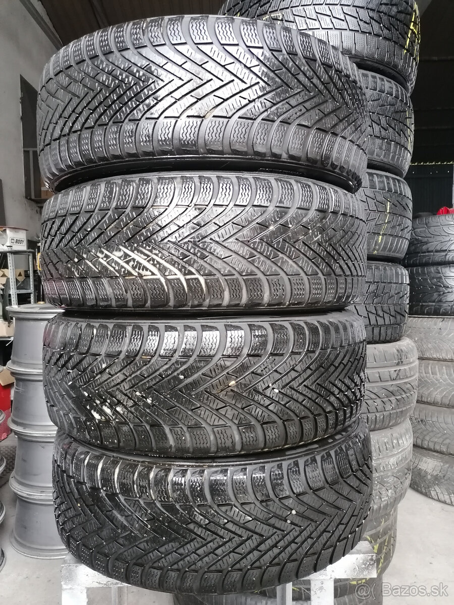 Zimné pneu = 205/55 R16 = PIRELLI