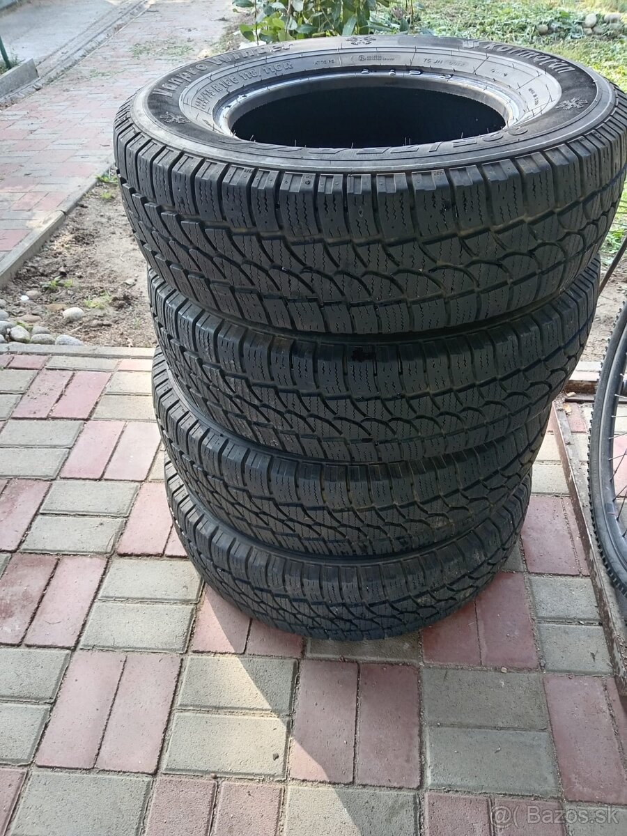 Zimné pneumatiky - sada 4ks 225/70 R16C