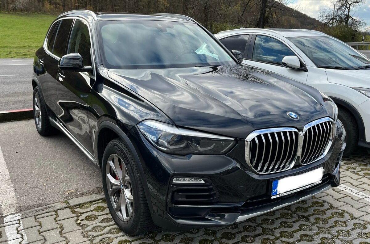 BMW X5 XDrive40i A/T G05 Panorama,HUD,LED,WLAN...