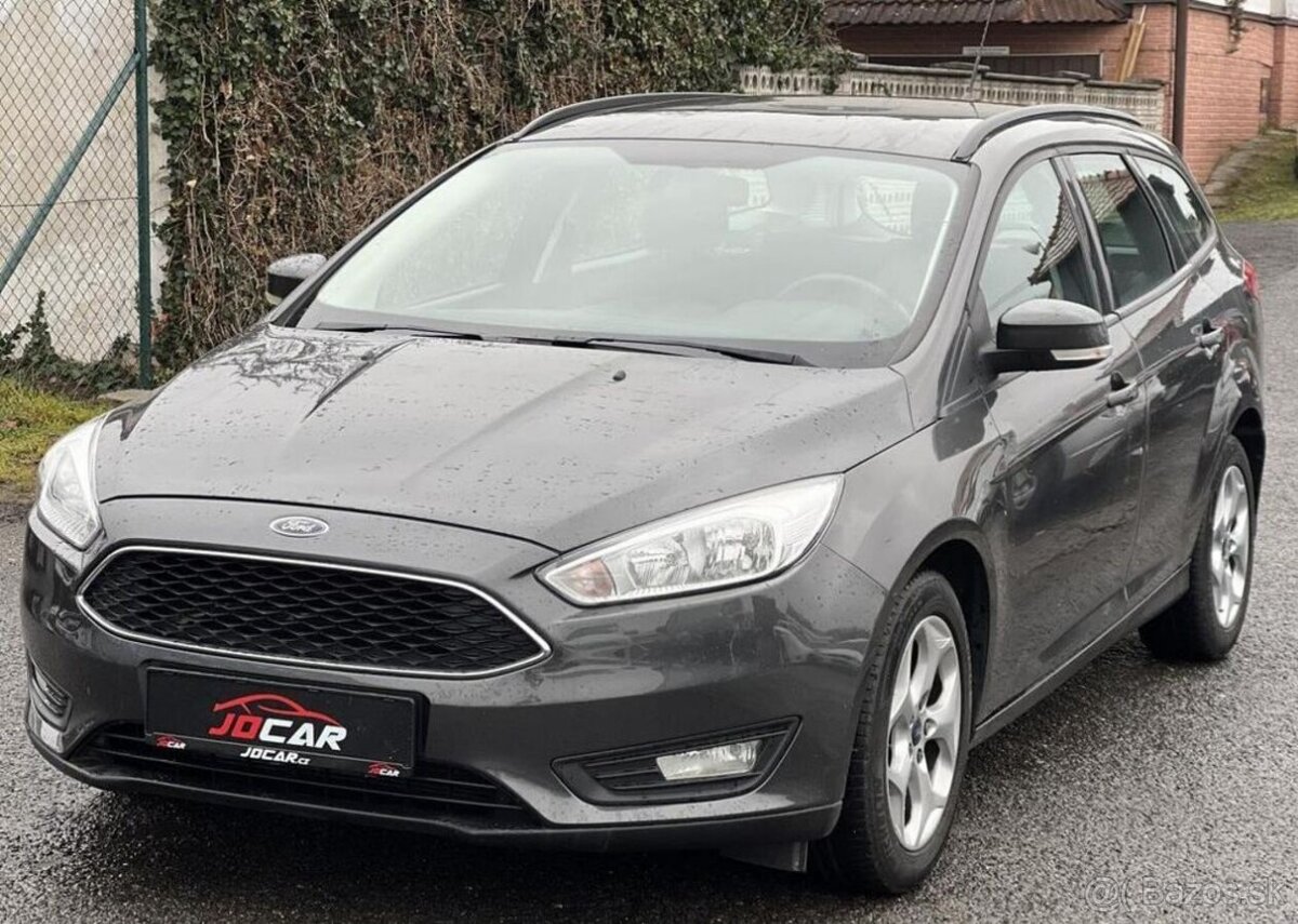 Ford Focus 1.6i KLIMATIZACE ALU PŮVOD ČR benzín manuál 77 kw