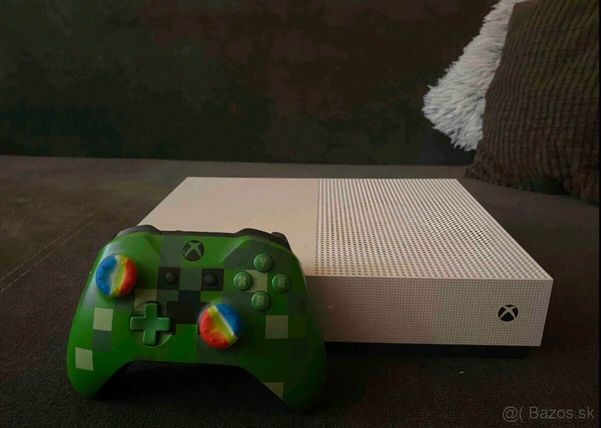 Xbox One S