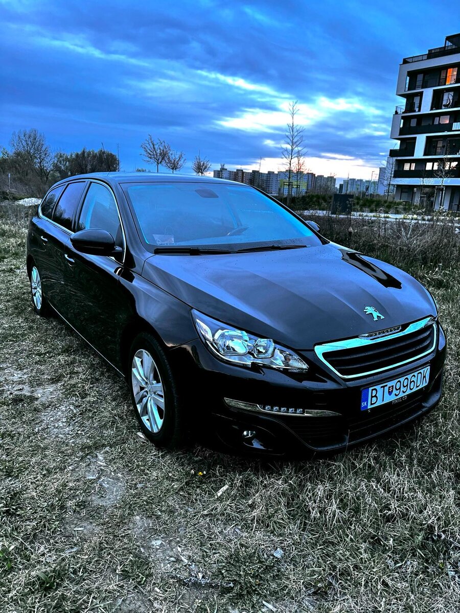 Peugeot 308 s automatom