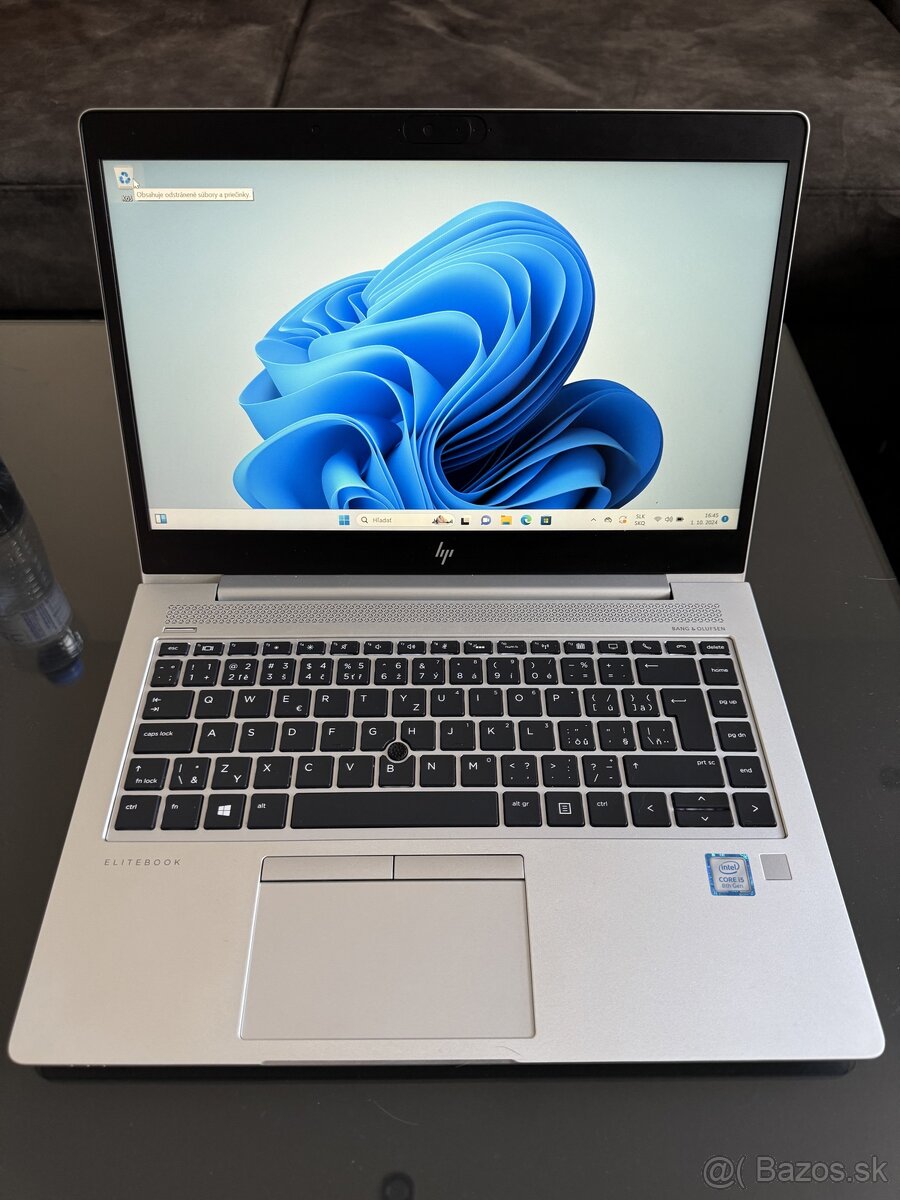 HP EliteBook 840 G5 + Dokovacia Stanica