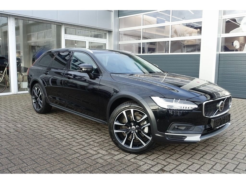 Volvo V90 Cross Country Ultimate B4