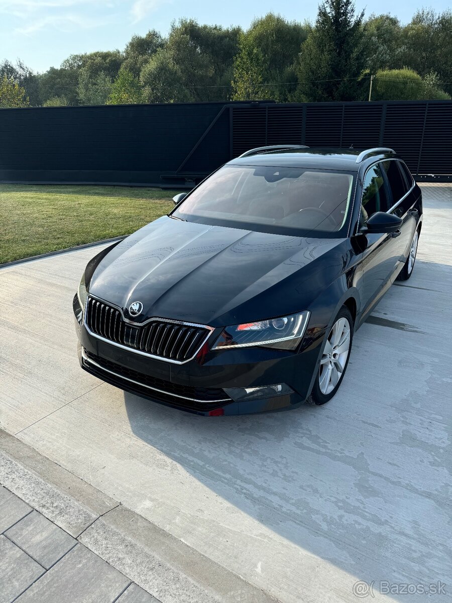 Škoda Superb Combi 2.0 TDI DSG