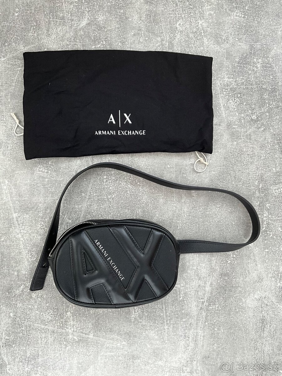 Čierna ľadvinka Armani Exchange