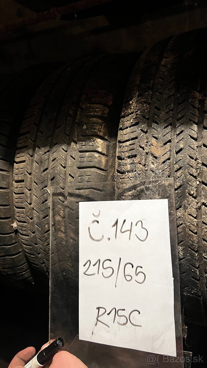 143. Michelin Agilis 51 215/65 R15C