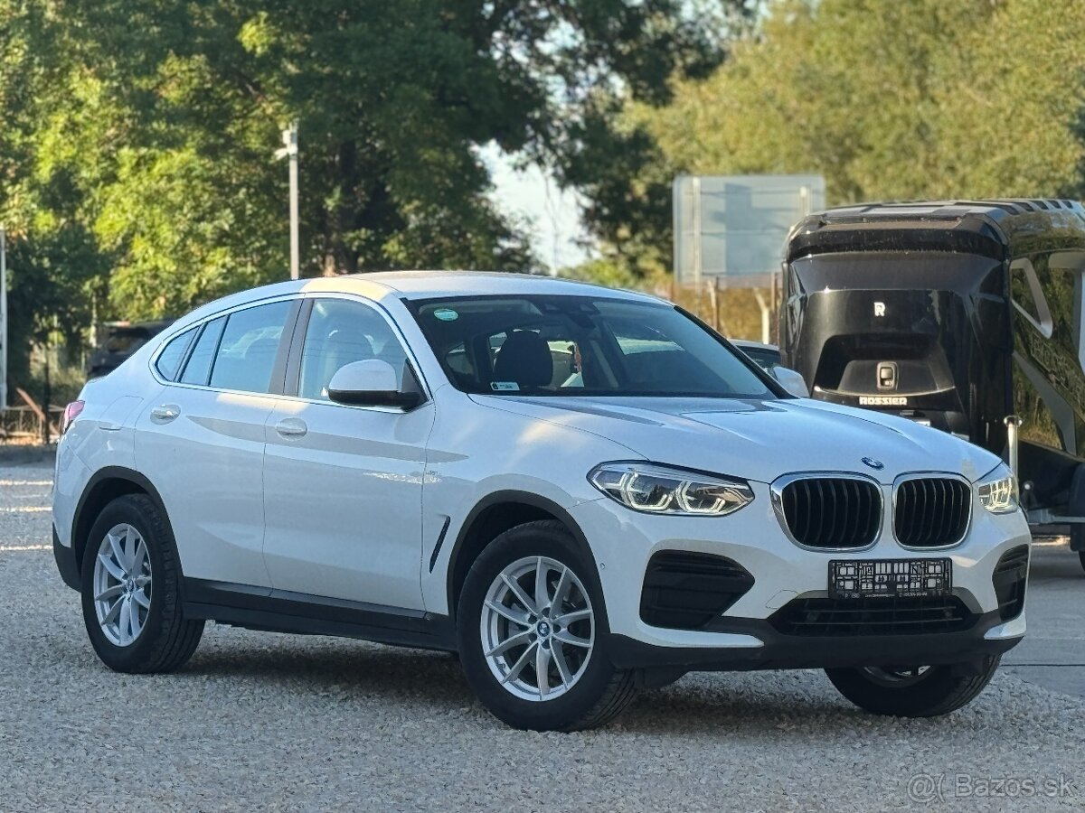 BMW X4 xDrive 20d Advantage, Navigácia, Kamera LED